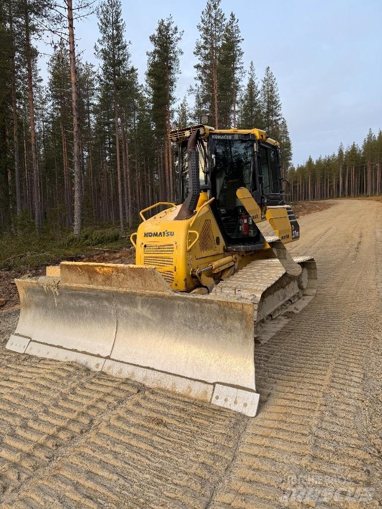 Komatsu D 37 PX-23 Spycharki gąsienicowe
