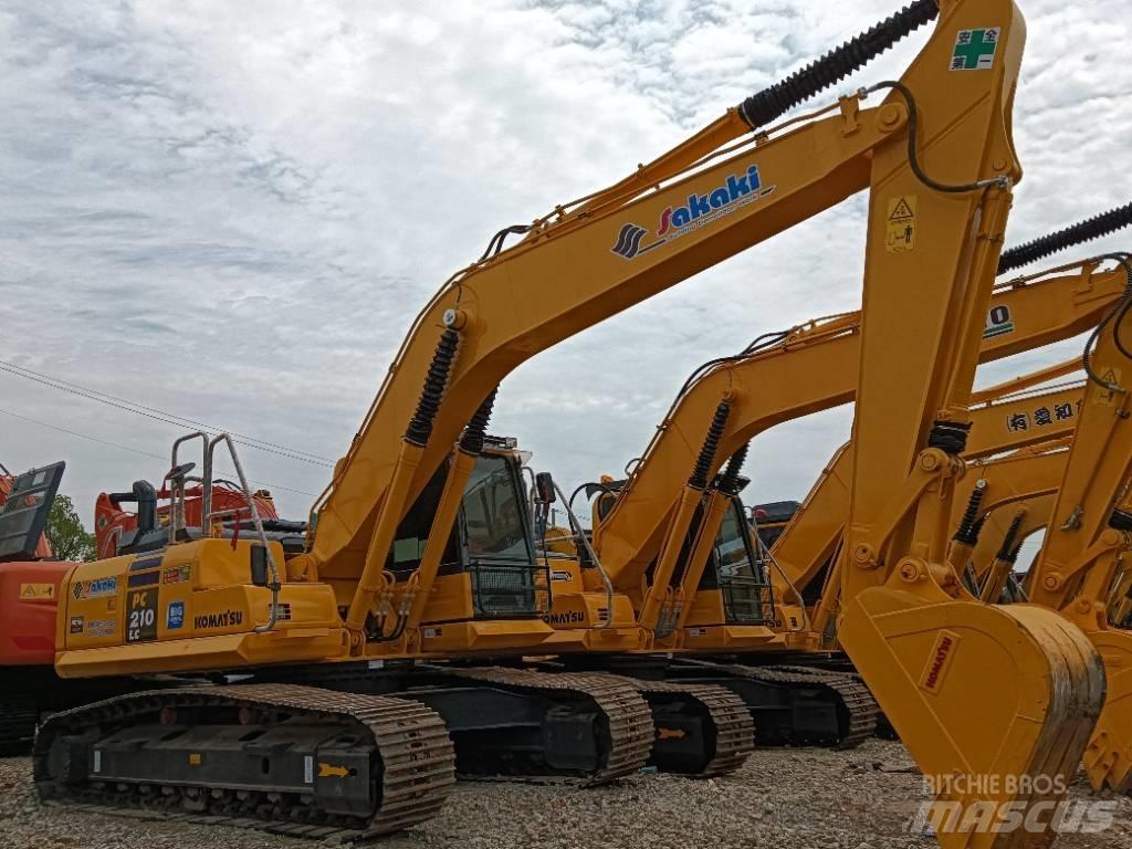 Komatsu PC 210-8 Koparki gąsienicowe