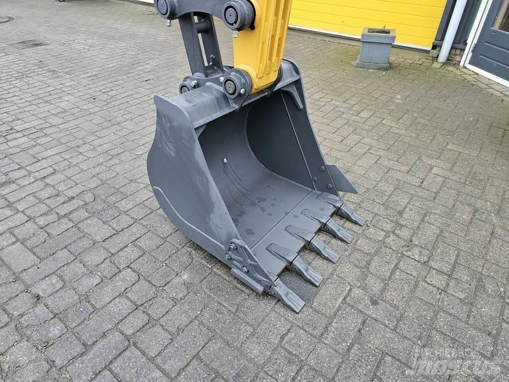 XCMG XE60GA Minikoparki