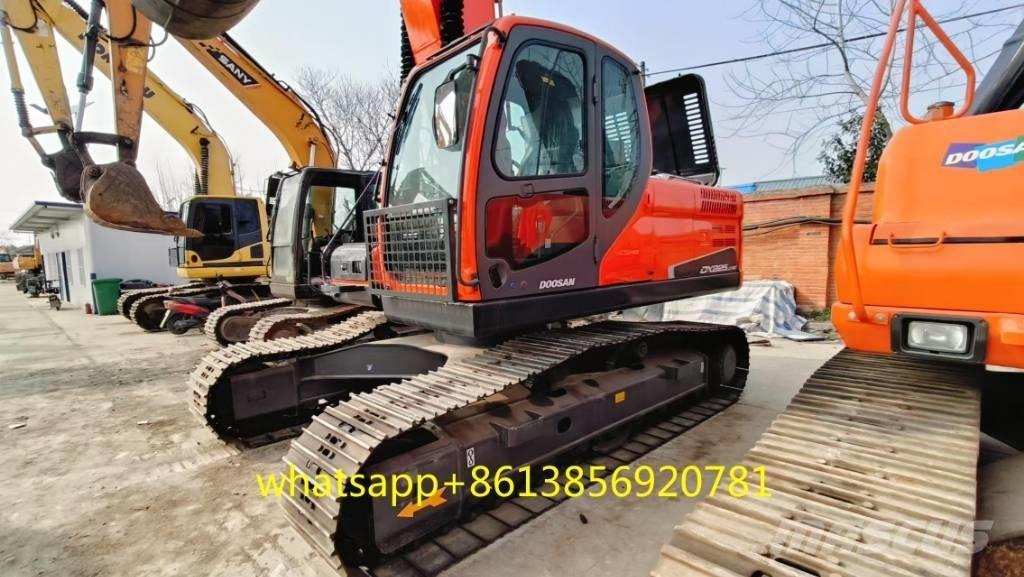 Doosan DX 225 Koparki gąsienicowe