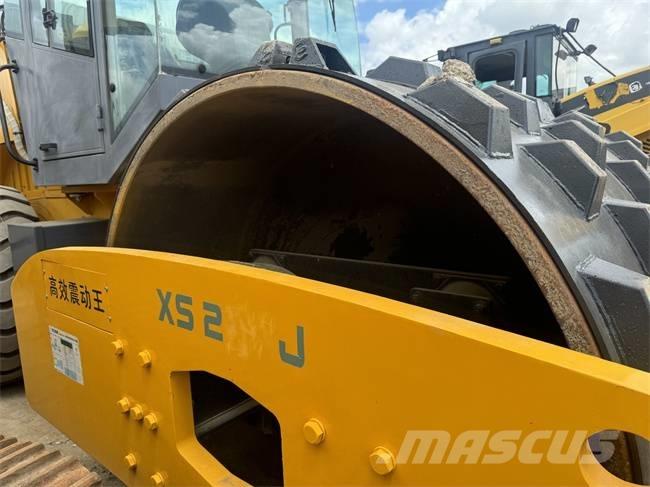 XCMG XS 223 J Walce jednobębnowe