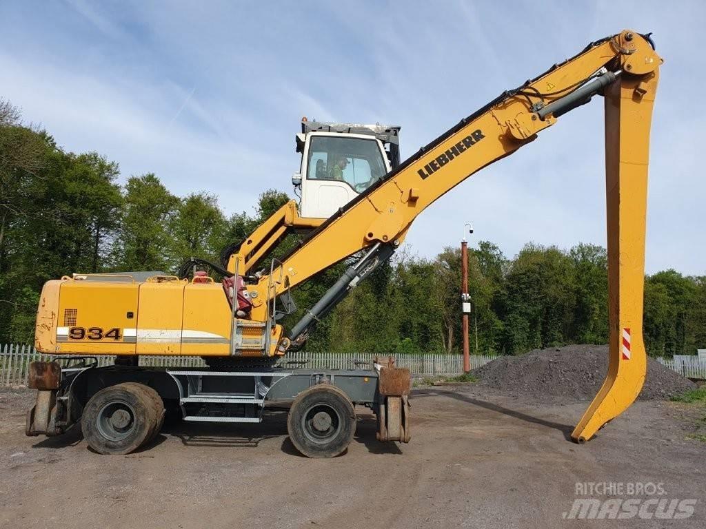 Liebherr A 934 C Koparki przeładunkowe