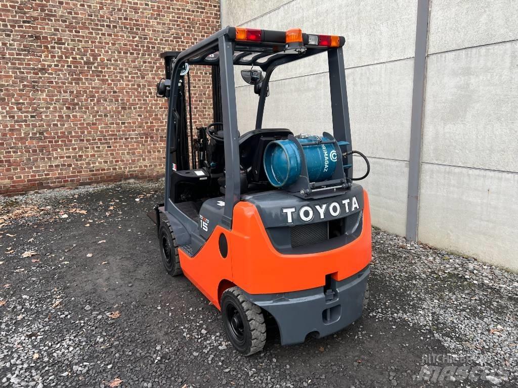 Toyota 02-8 FGF 15 Wózki LPG