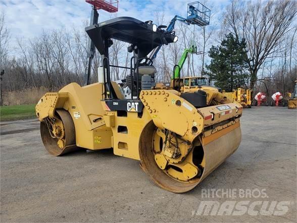 CAT CB64 Walce jednobębnowe