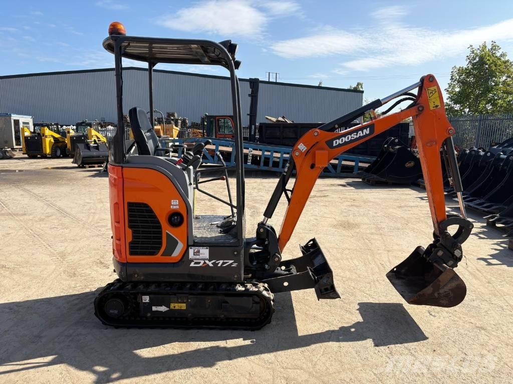 Doosan DX 17 Minikoparki