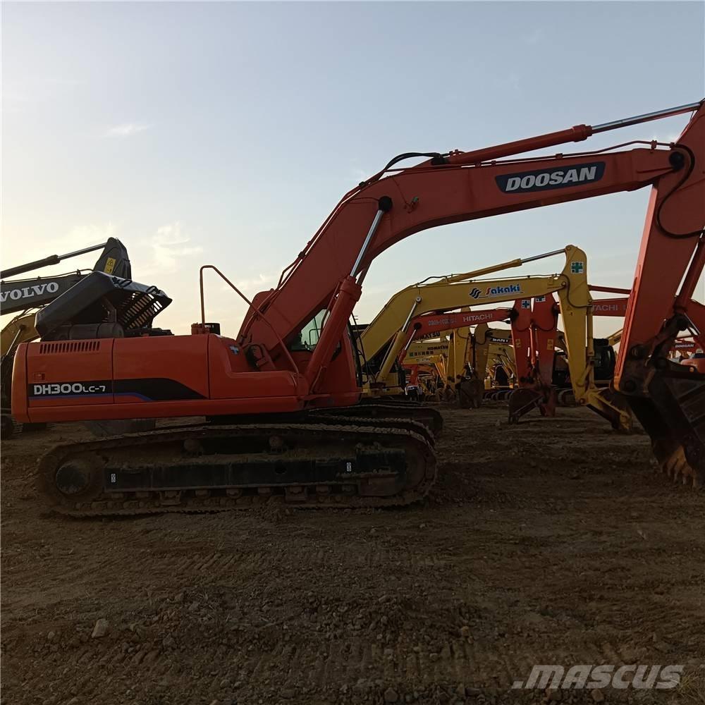Doosan DH300LC-7 Koparki gąsienicowe