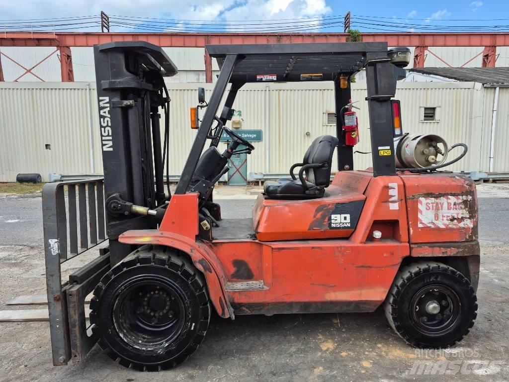 Nissan F04 B 40 H Wózki widłowe inne