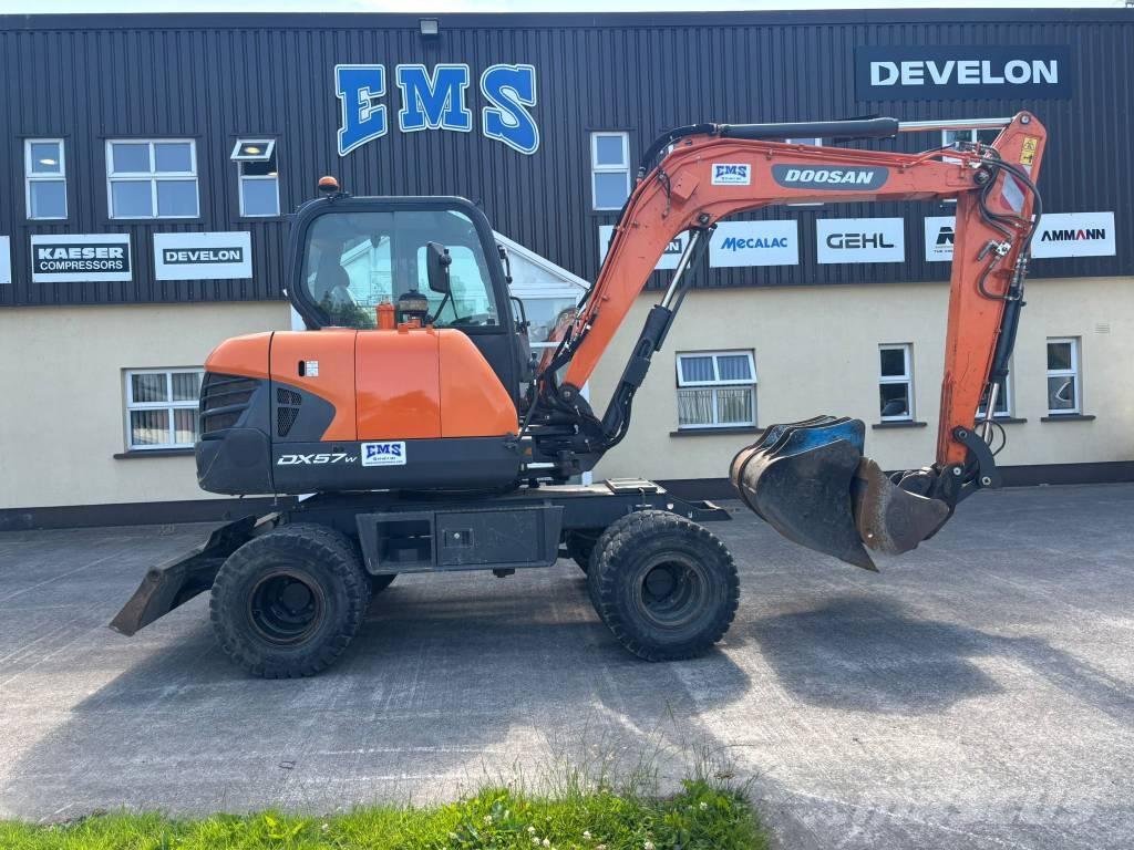 Doosan DX 57 W-5 Koparki kołowe