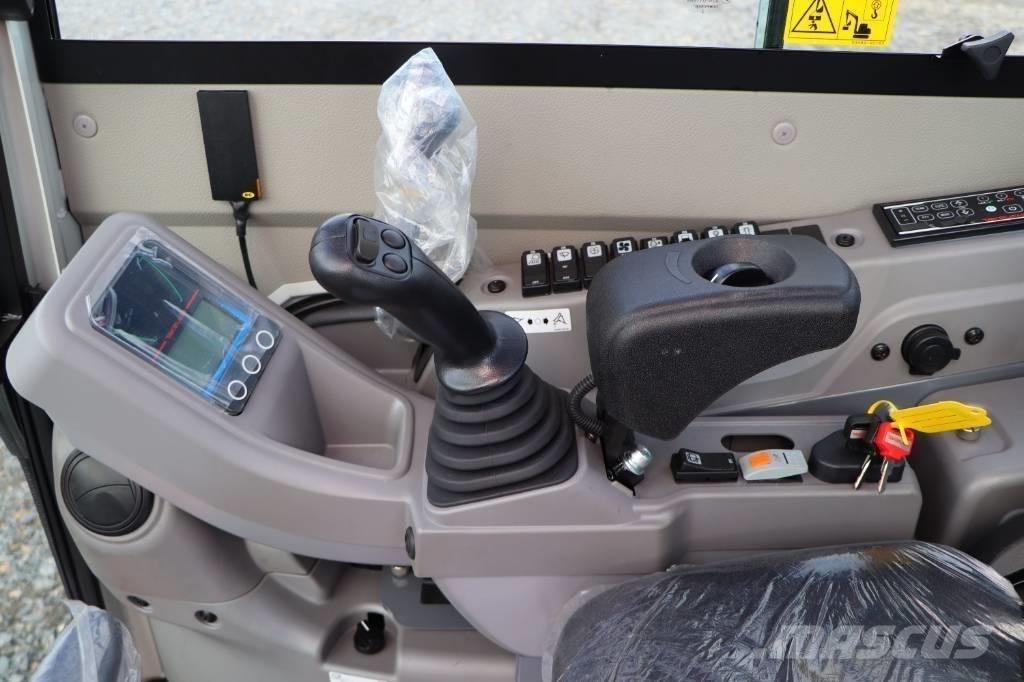 Takeuchi TB325R Minikoparki