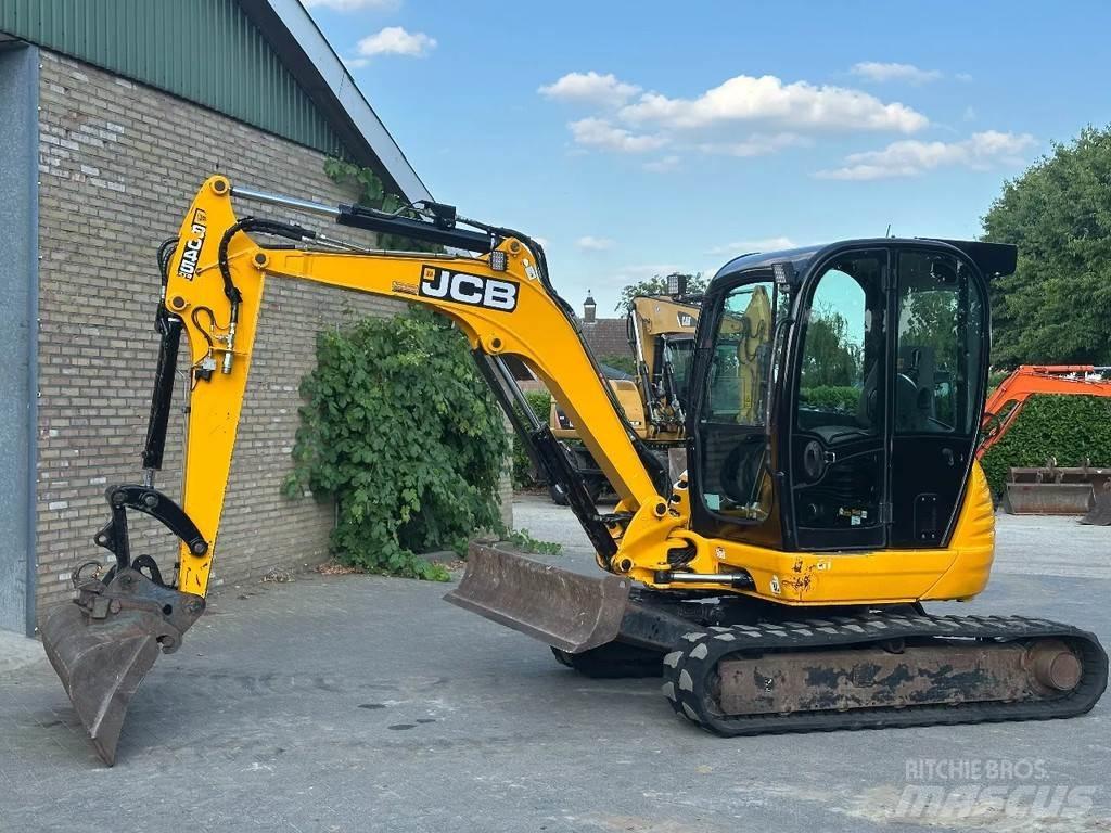 JCB 8045 ZTS Minikoparki