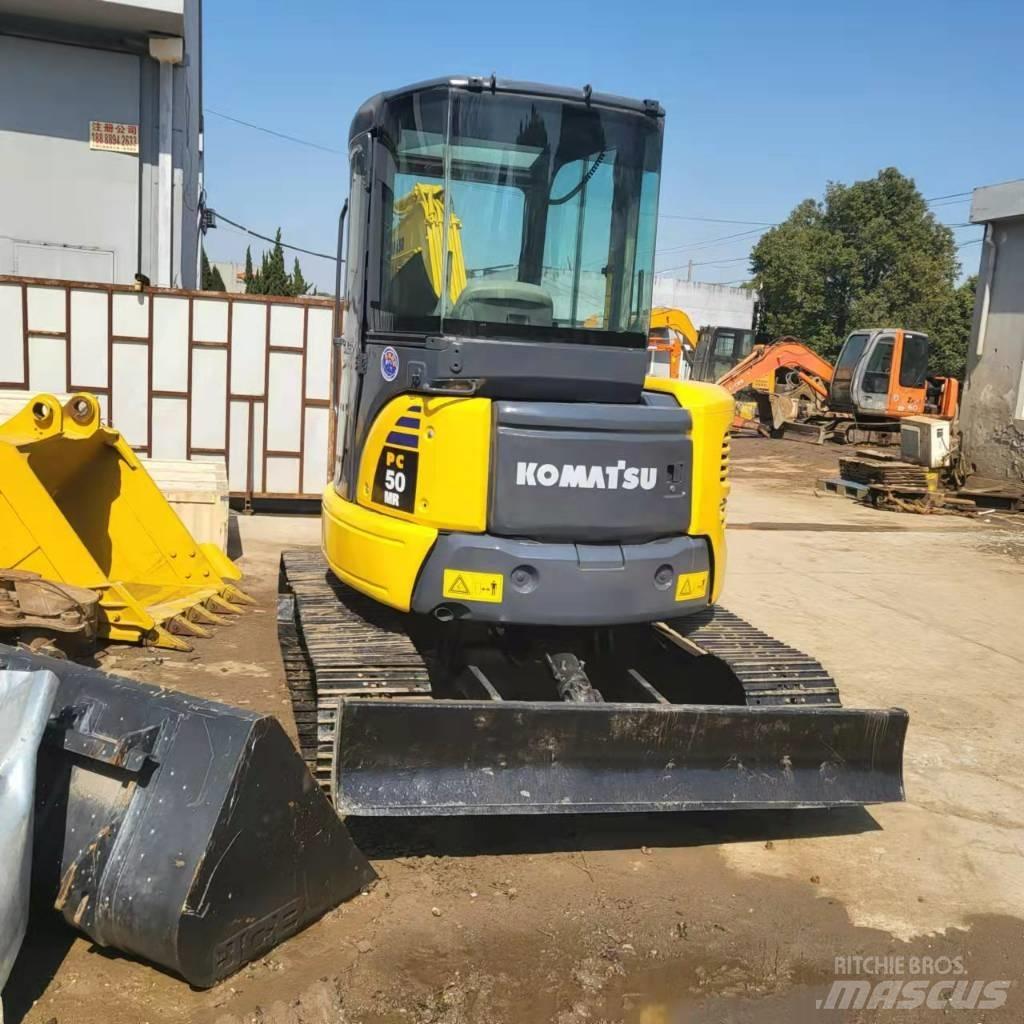Komatsu PC50 Koparki gąsienicowe