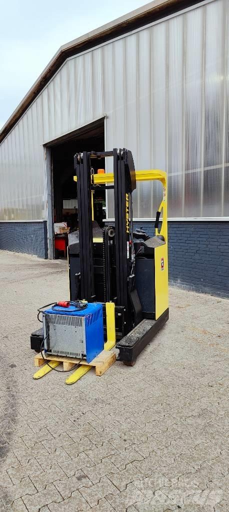 Hyster R 1.4 Wózki widłowe wysokiego składowania