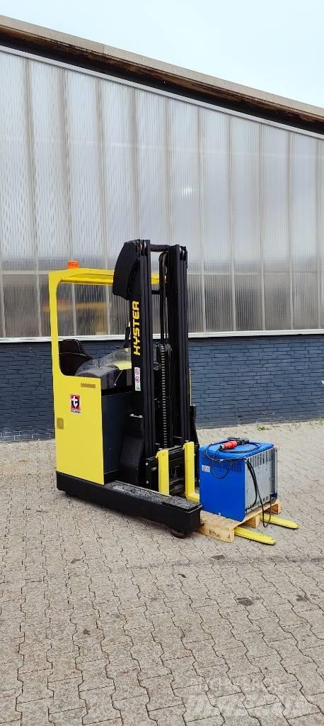 Hyster R 1.4 Wózki widłowe wysokiego składowania