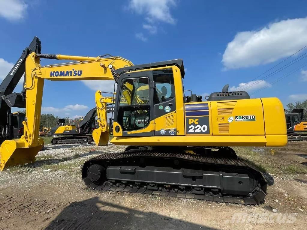 Komatsu PC 220 Koparki gąsienicowe
