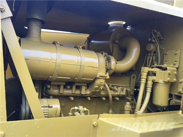 Komatsu GD 661 Równiarki