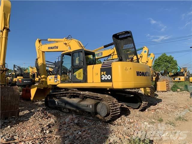 Komatsu PC300-7 Koparki gąsienicowe