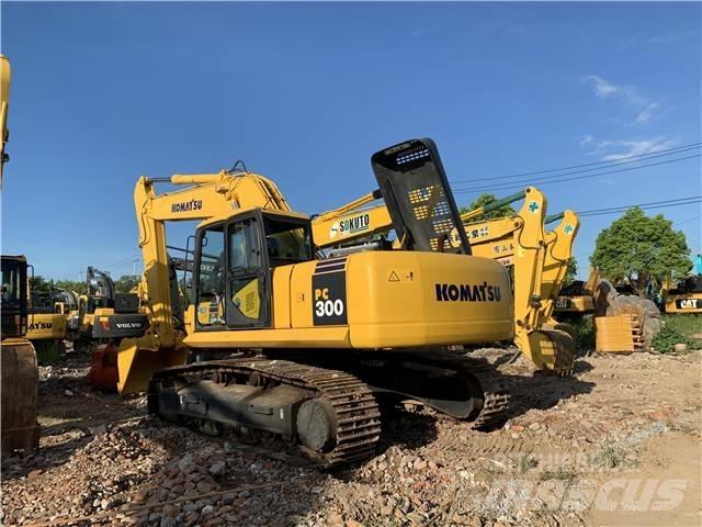 Komatsu PC300-7 Koparki gąsienicowe