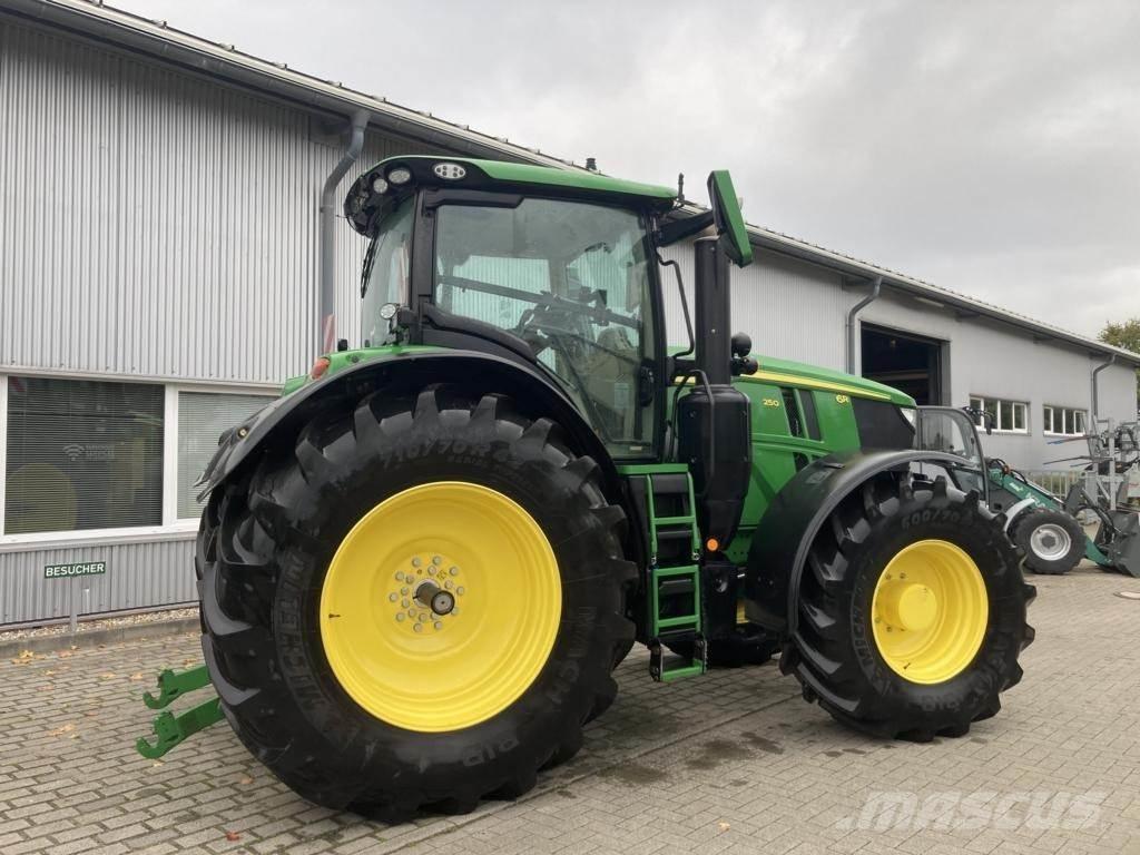 John Deere 6R250 Ciągniki rolnicze