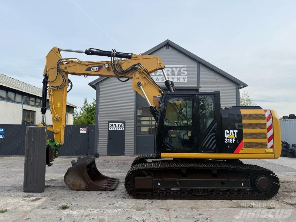 CAT 318 Koparki gąsienicowe