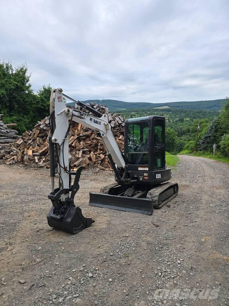 Bobcat E 35 Minikoparki