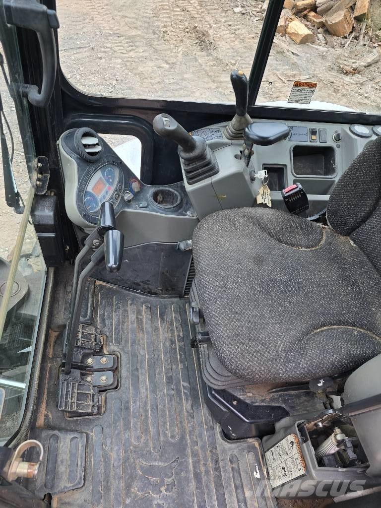 Bobcat E 35 Minikoparki