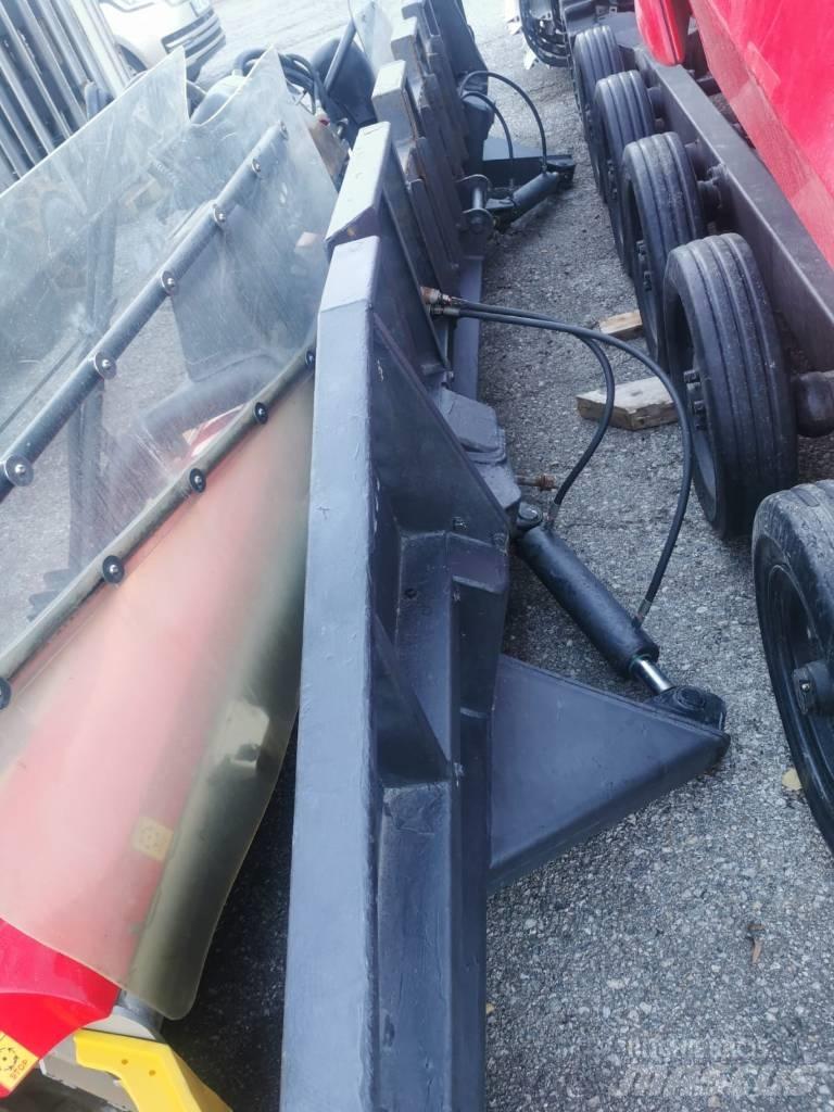 Kässbohrer PB 600 Ratraki śniegowe