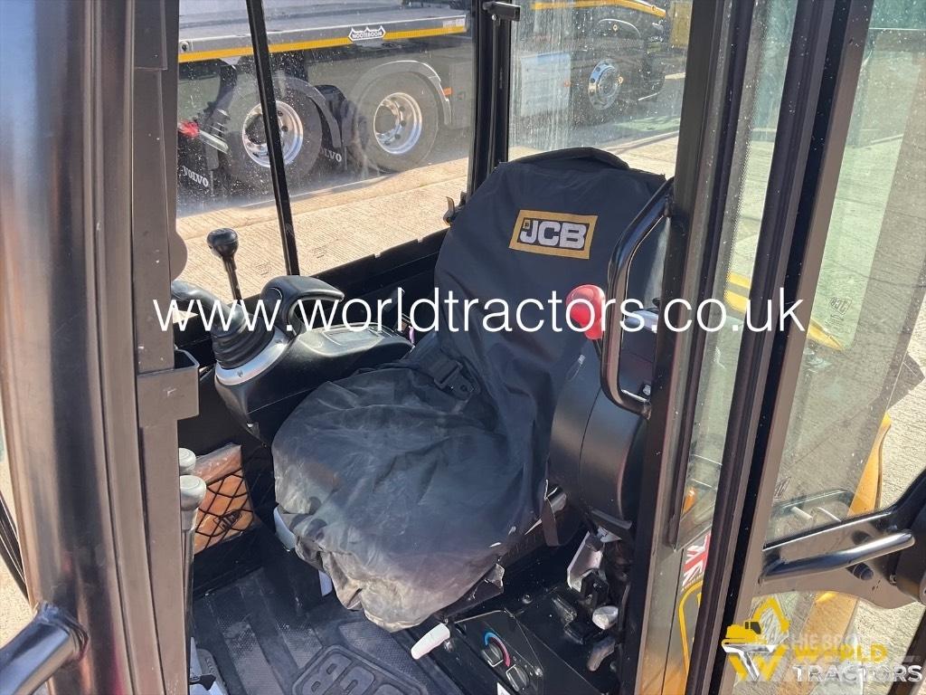 JCB 8026 CTS Minikoparki