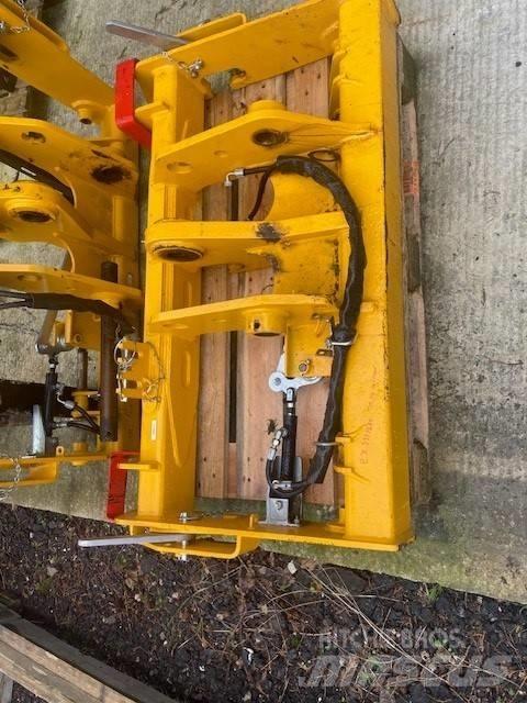 JCB QFIT HEADSTOCK Inny sprzęt do załadunku i kopania