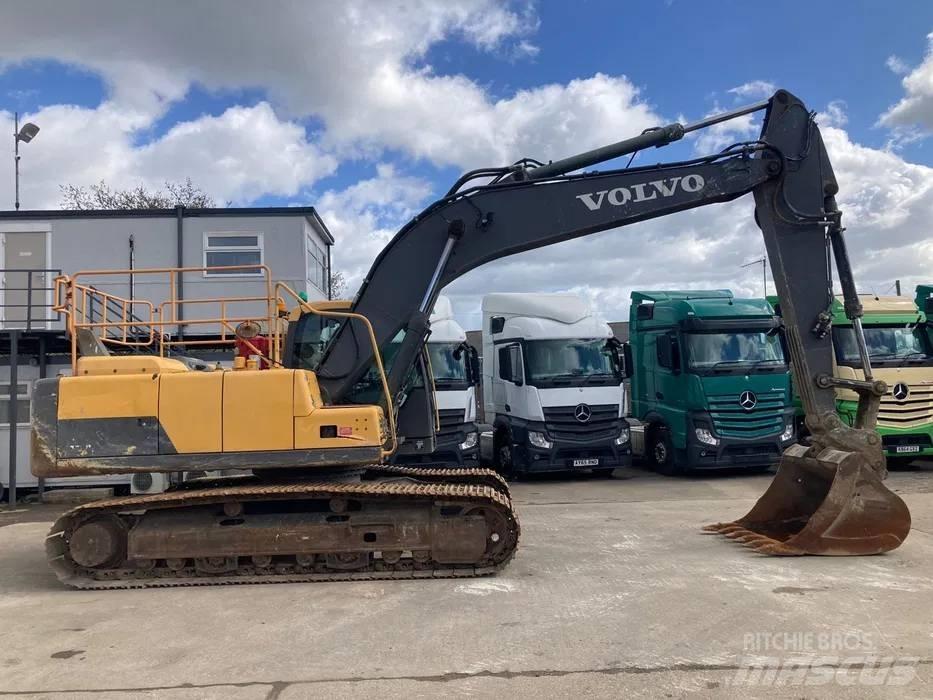 Volvo EC 220 DL Koparki gąsienicowe