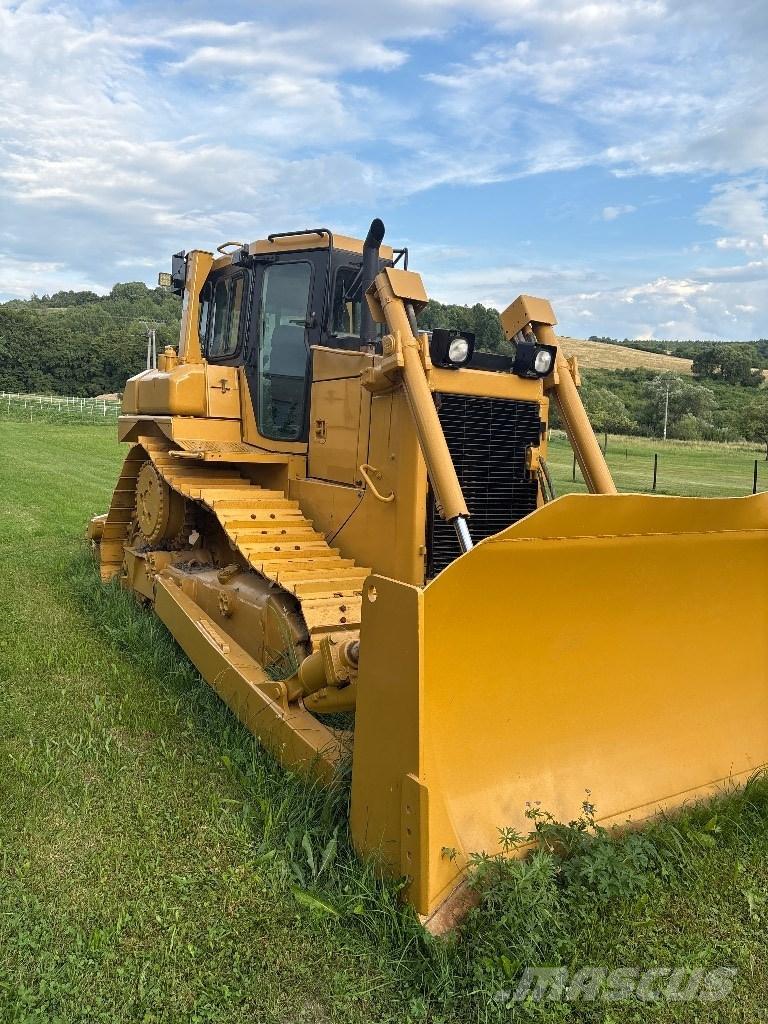 CAT D 6 R II Spycharki gąsienicowe