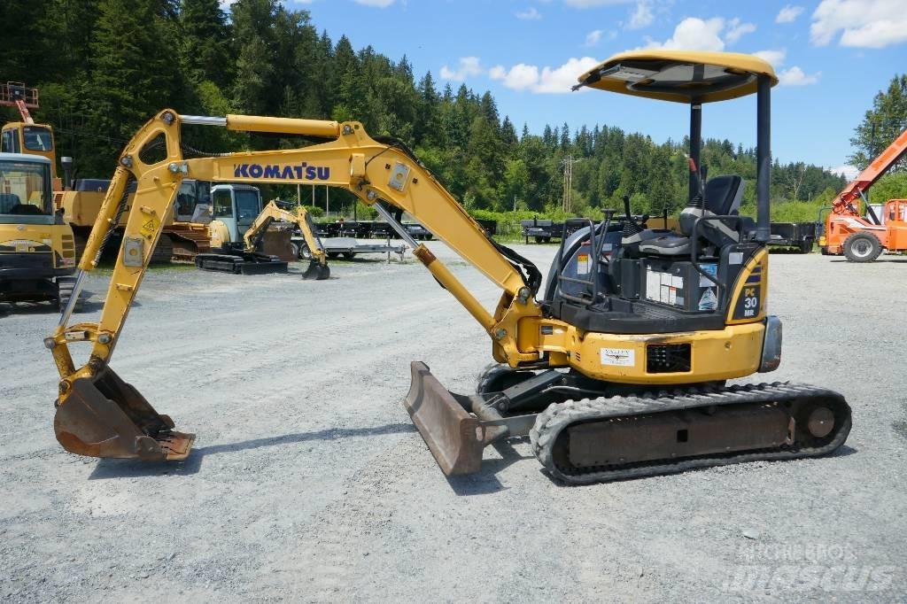Komatsu PC 30 MR-3 Minikoparki