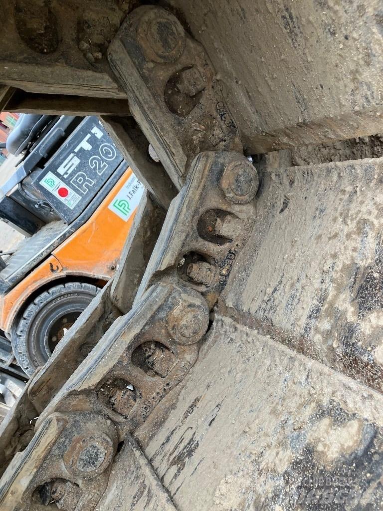 CAT 326 Koparki gąsienicowe