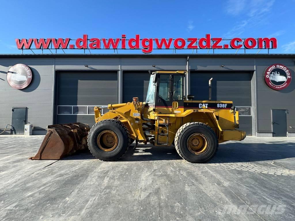 CAT 938 F Ładowarki kołowe