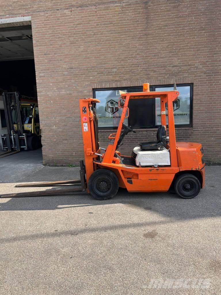Toyota 02-4FD25 Wózki Diesla