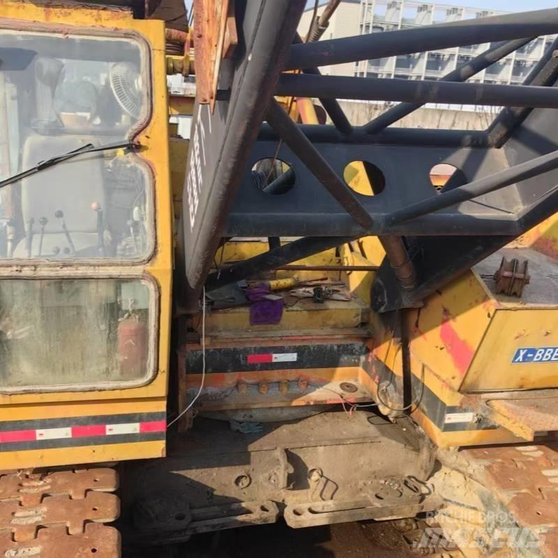 Hitachi KH180 Żurawie gąsienicowe
