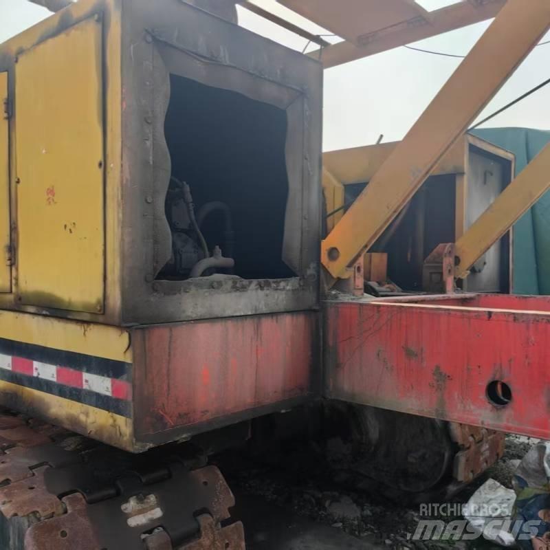 Hitachi KH180 Żurawie gąsienicowe