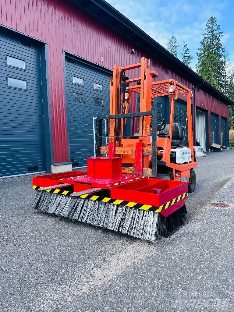  Lanzani Polyp Brush Szczotki