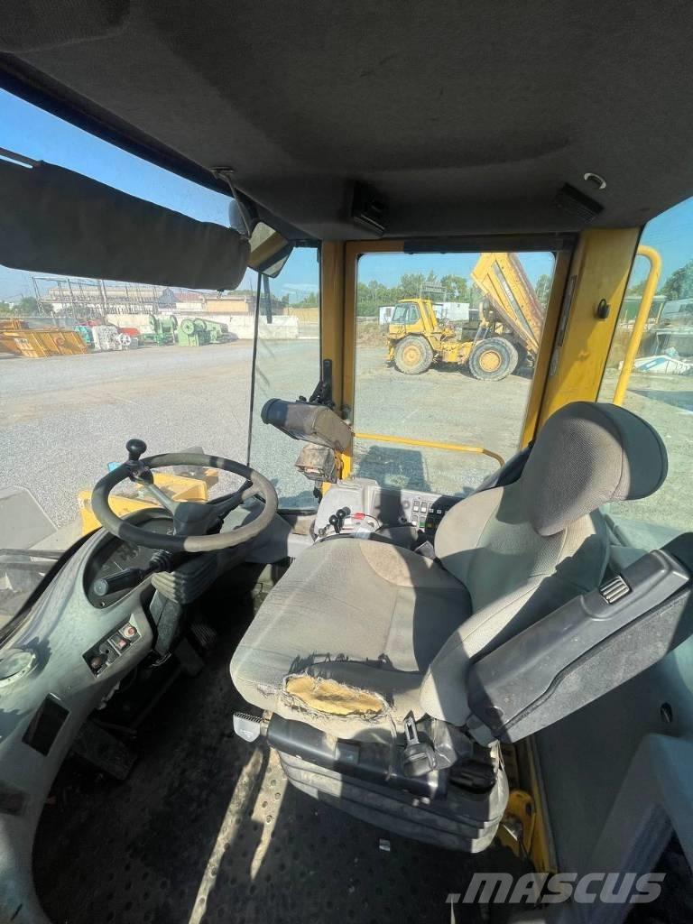 Volvo L 120 E Ładowarki kołowe