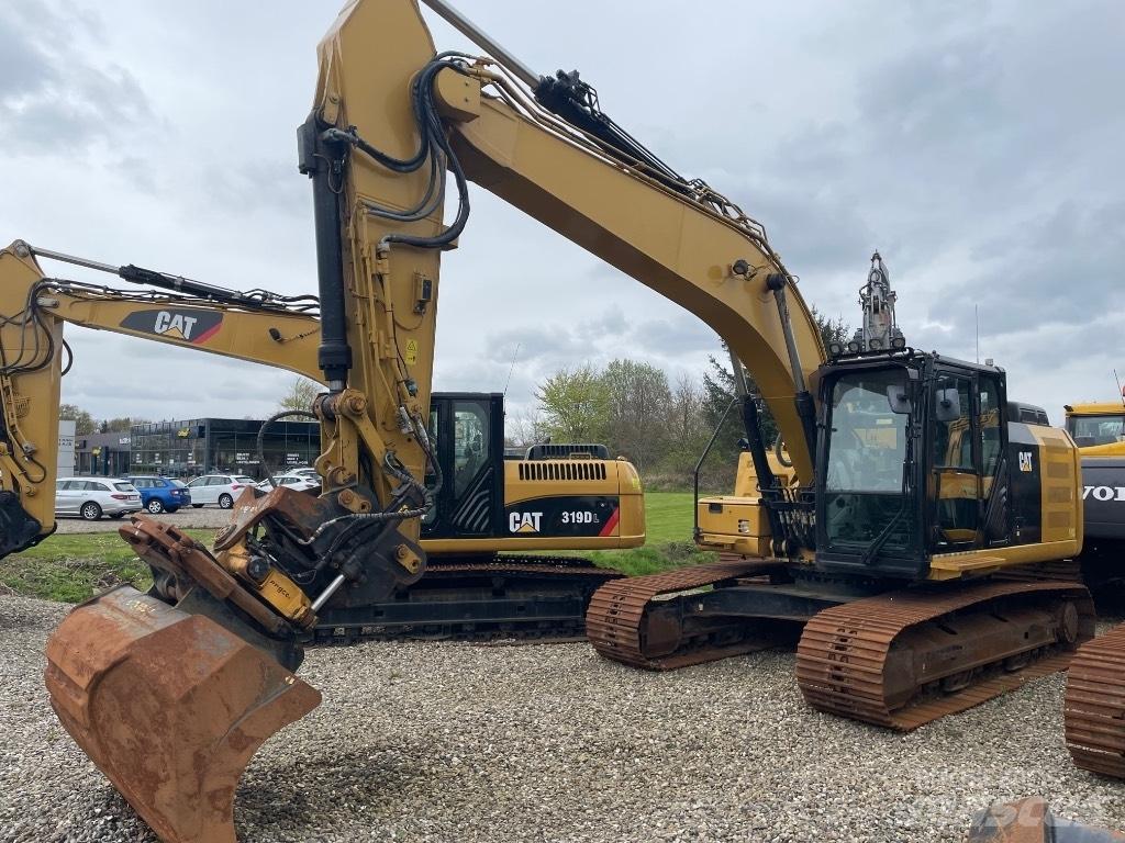 CAT 323FL Koparki gąsienicowe