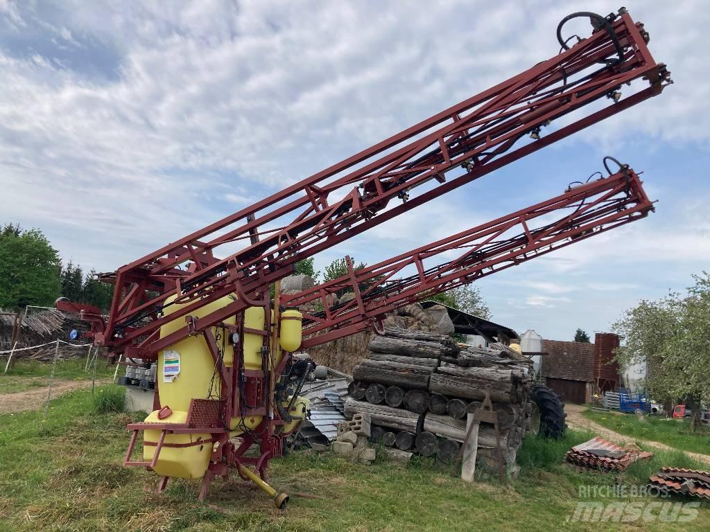 Hardi Mega 1000 Zamontowane opryskiwacze