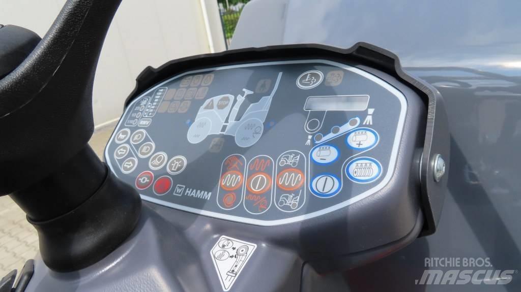 Hamm HD13i VV Walce dwubębnowe
