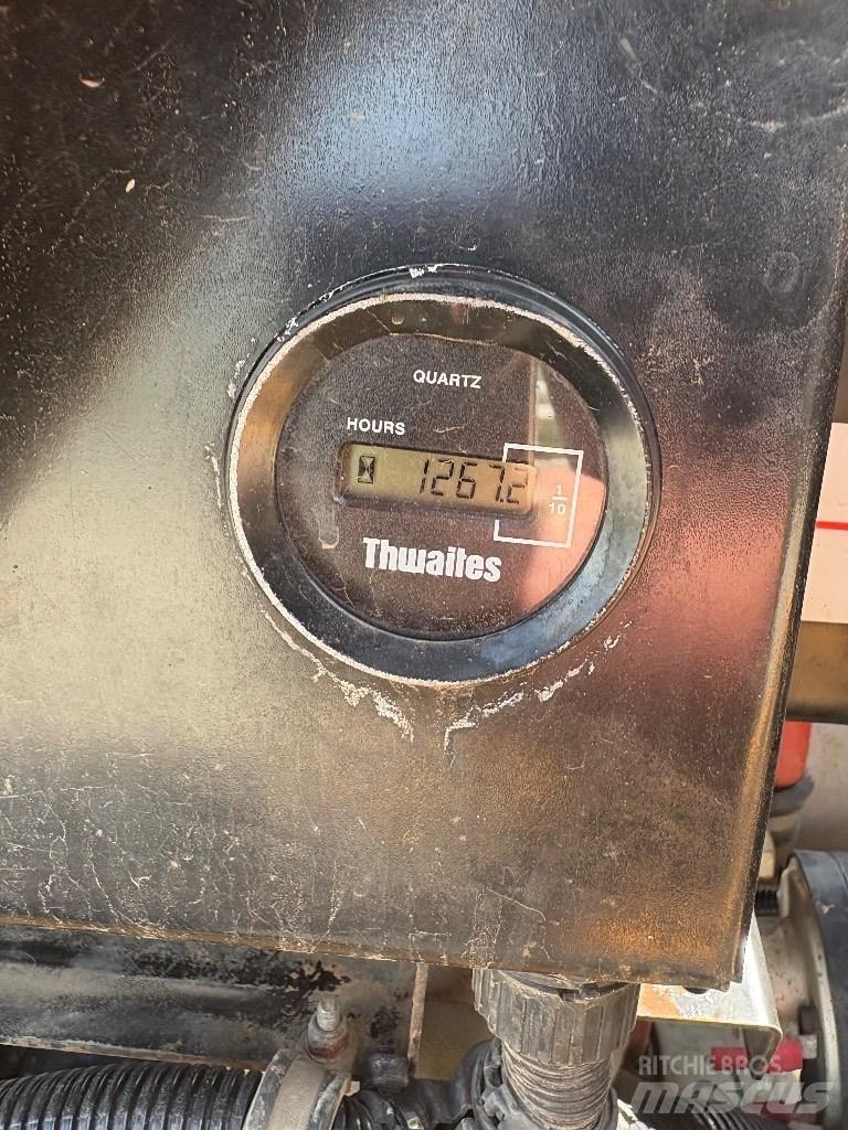 Thwaites MACH 570 Wozidła kolebkowe