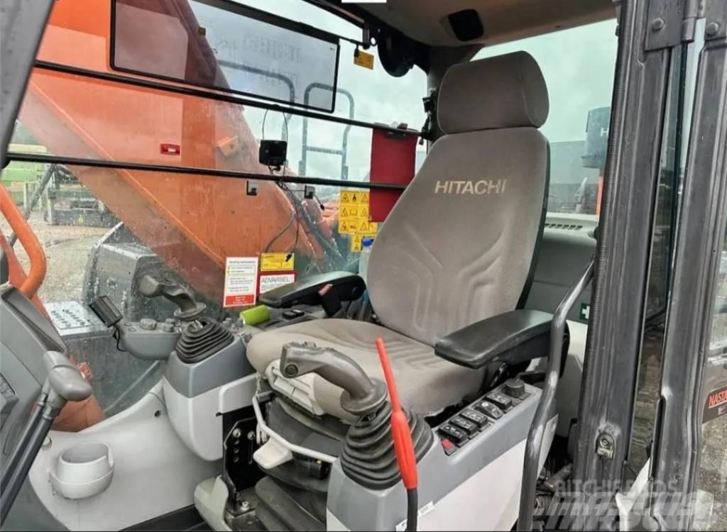 Hitachi ZX 300 LC-6 Koparki gąsienicowe