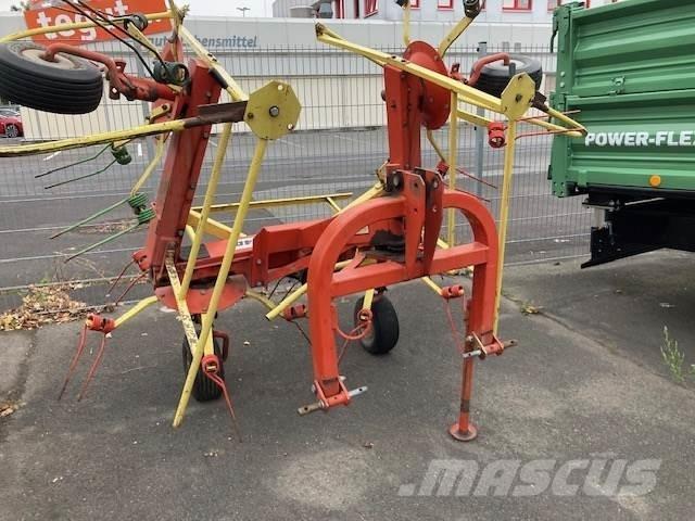 Unifarm CW 4.40 Zgrabiarki i przetrząsacze