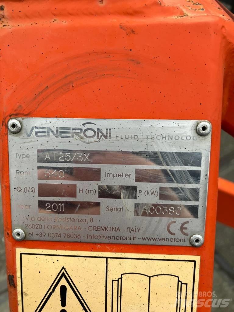 Veneroni AT25/3X Pompy nawadniające