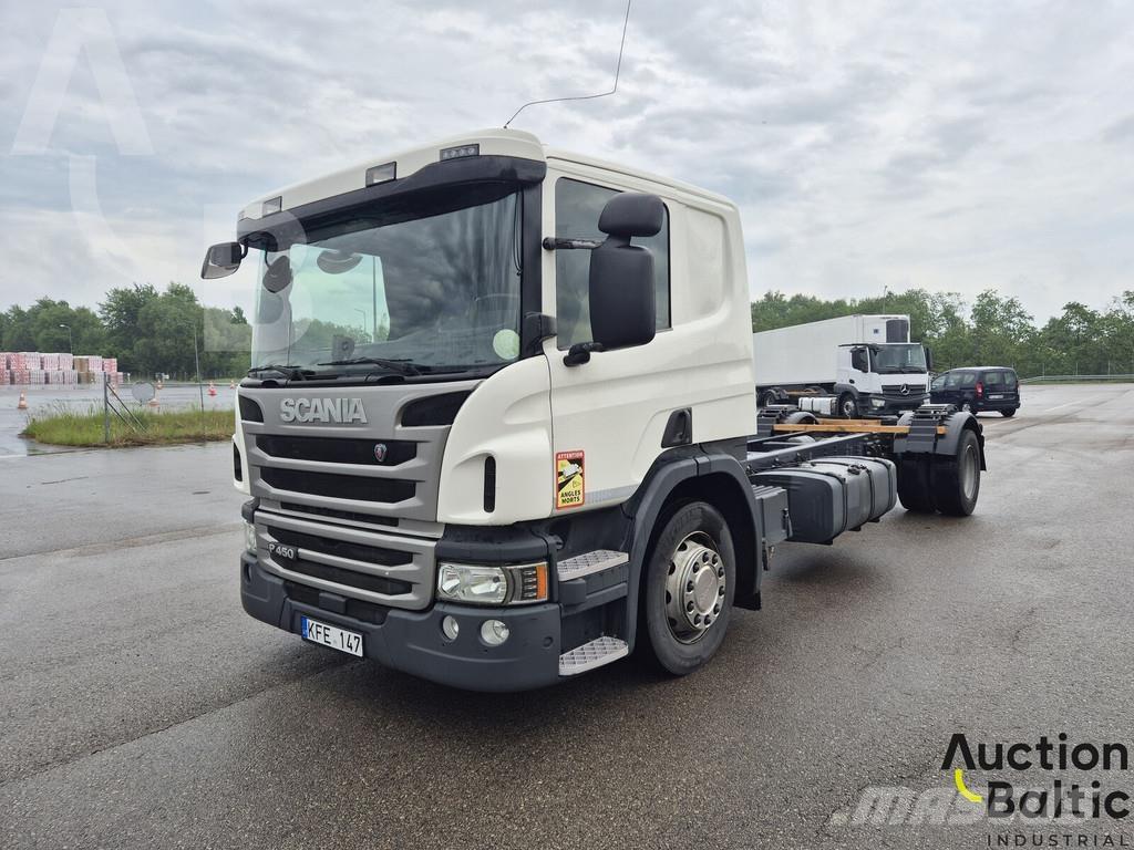 Scania P 450 Pojazdy pod zabudowę