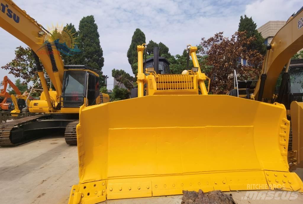 Komatsu D 155 AX Spycharki gąsienicowe