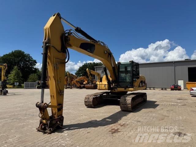 CAT 323 D L Koparki gąsienicowe