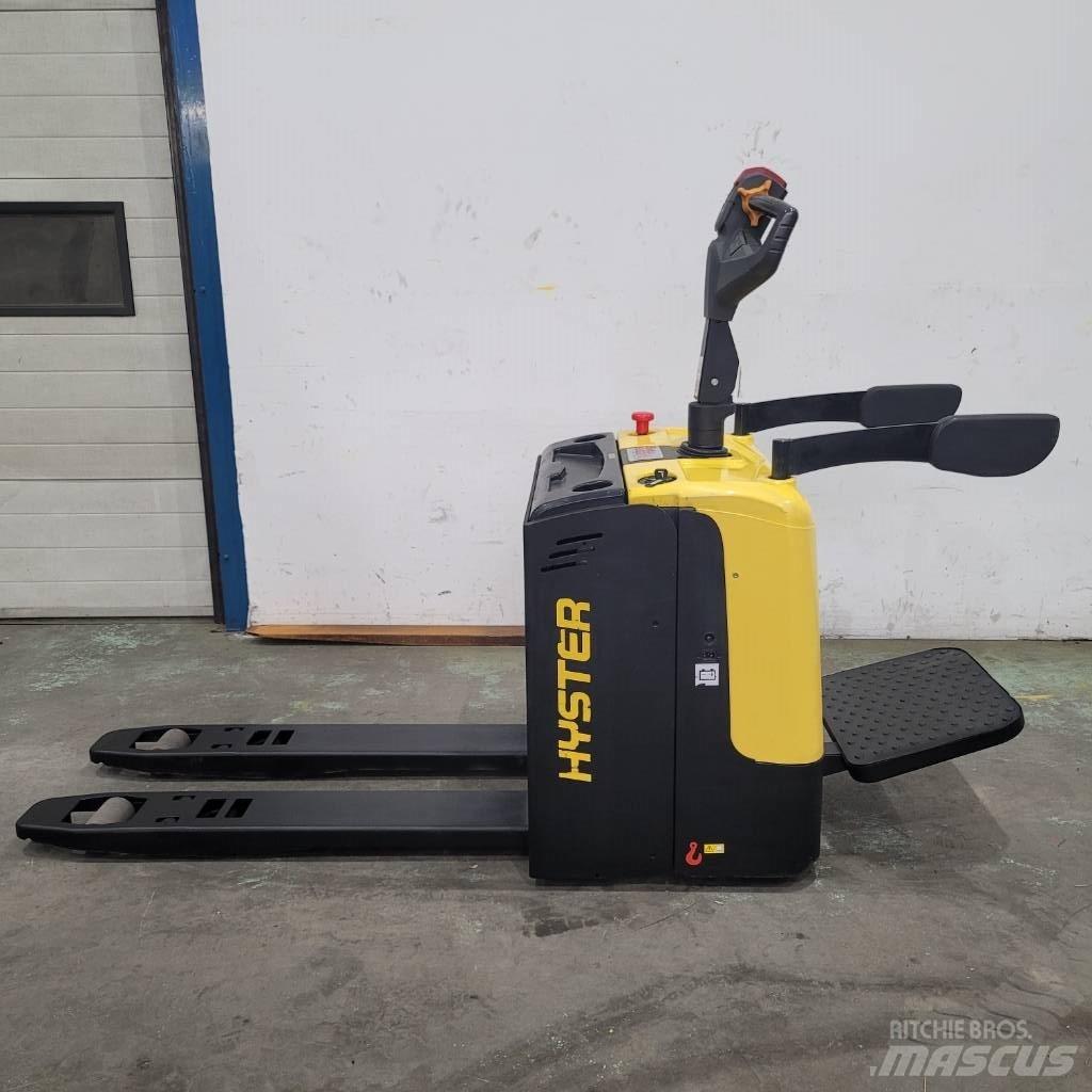 Hyster P 2.0 UTS Wózki widłowe unoszące z platformą dla operatora