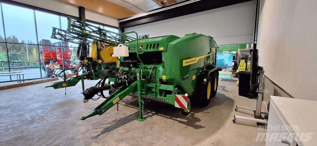 John Deere C441R Prasy zwijające